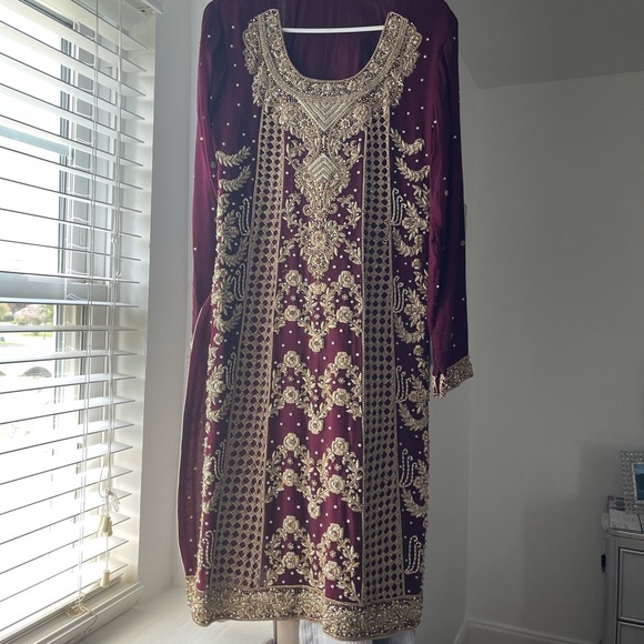 Pakistani Indian Dress - Picture 5 of 13